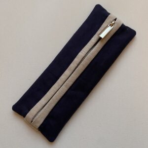 Cotton Linen Dark blue with beige zipper binding and silver zipper